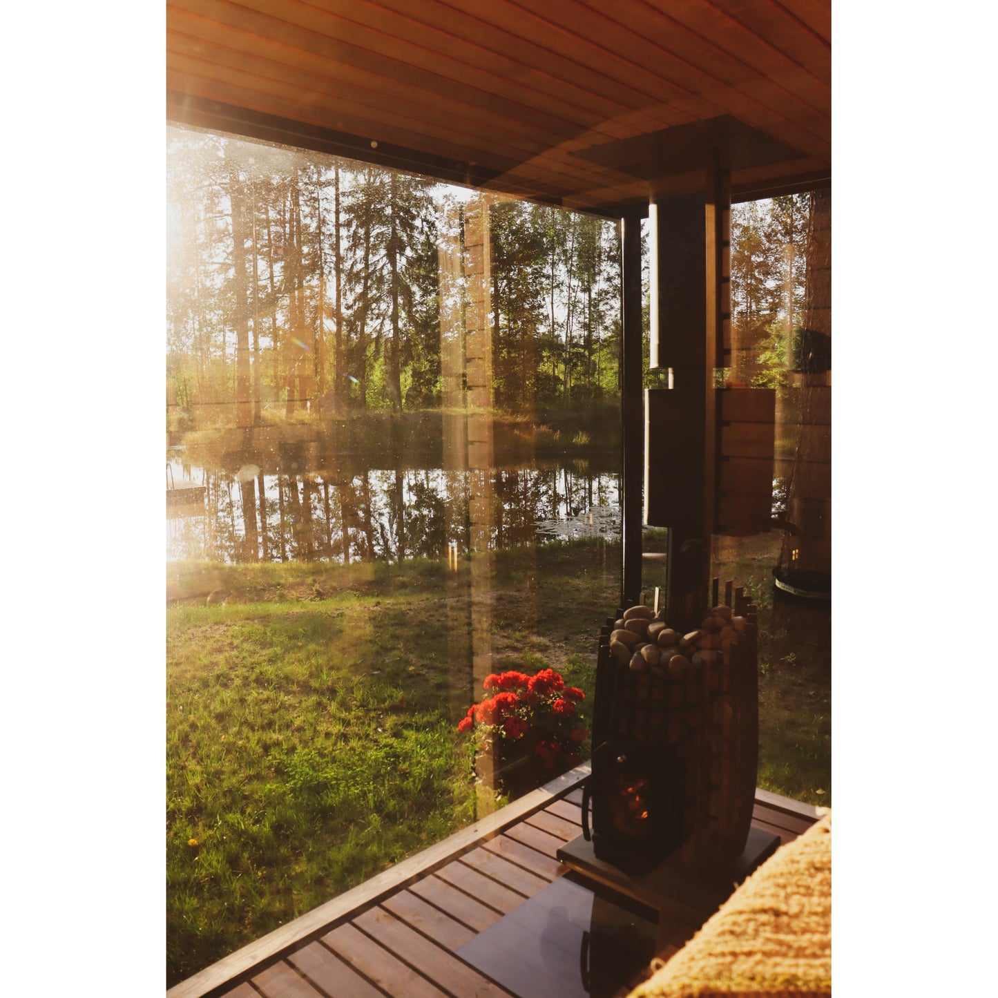 Cozy SW 12 kW - Vedfyrt badstuovn - Badstugutta