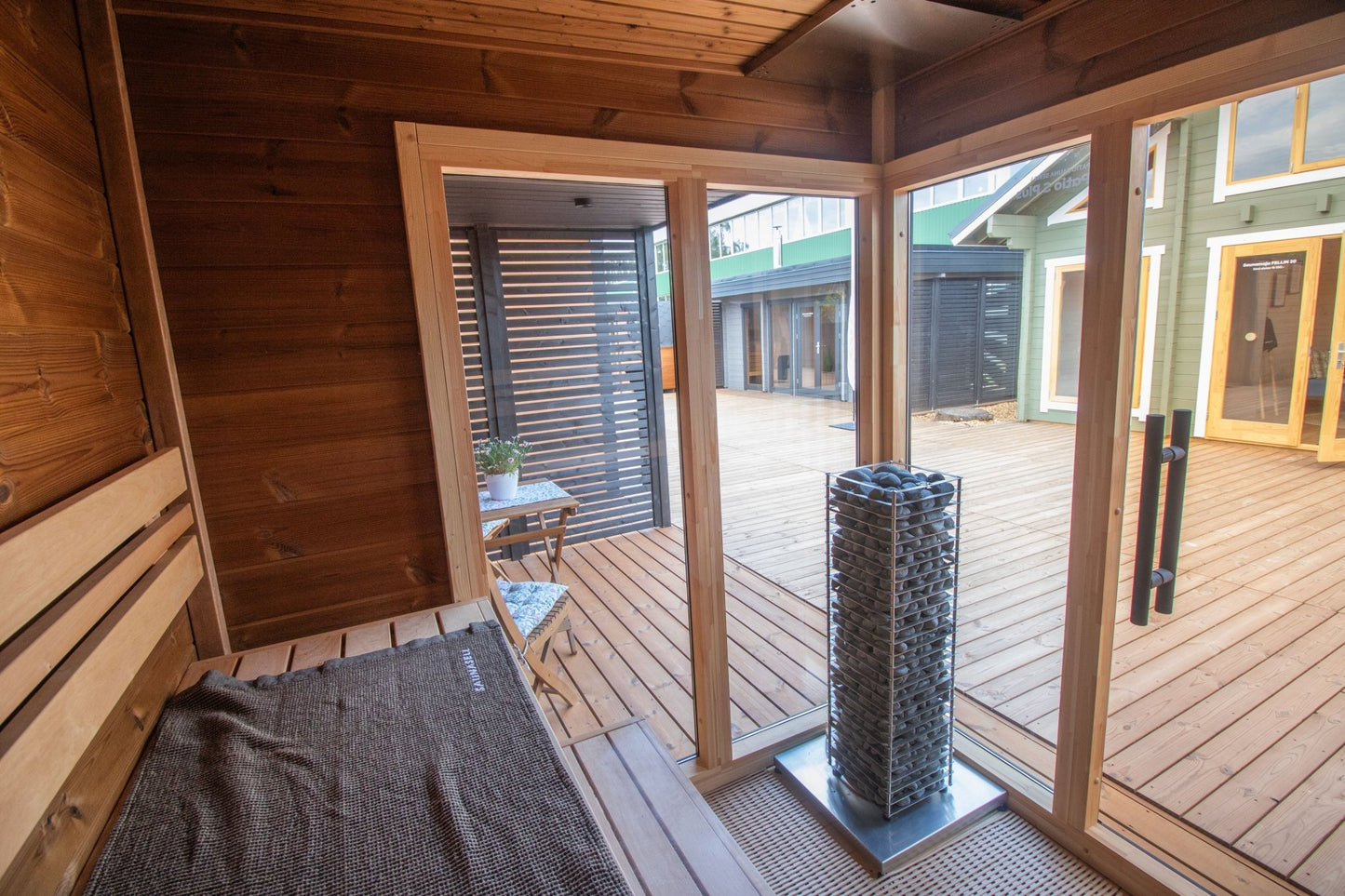Patio S Plus - Badstugutta