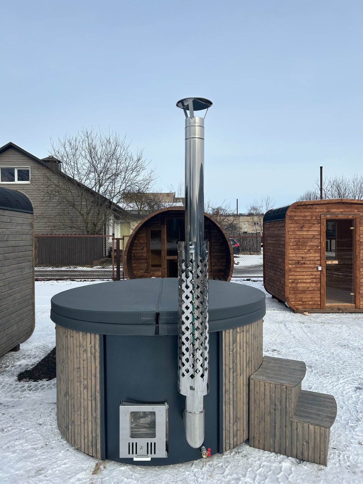 Stampen Stor - integrert ovn - Badstugutta - Badstugutta